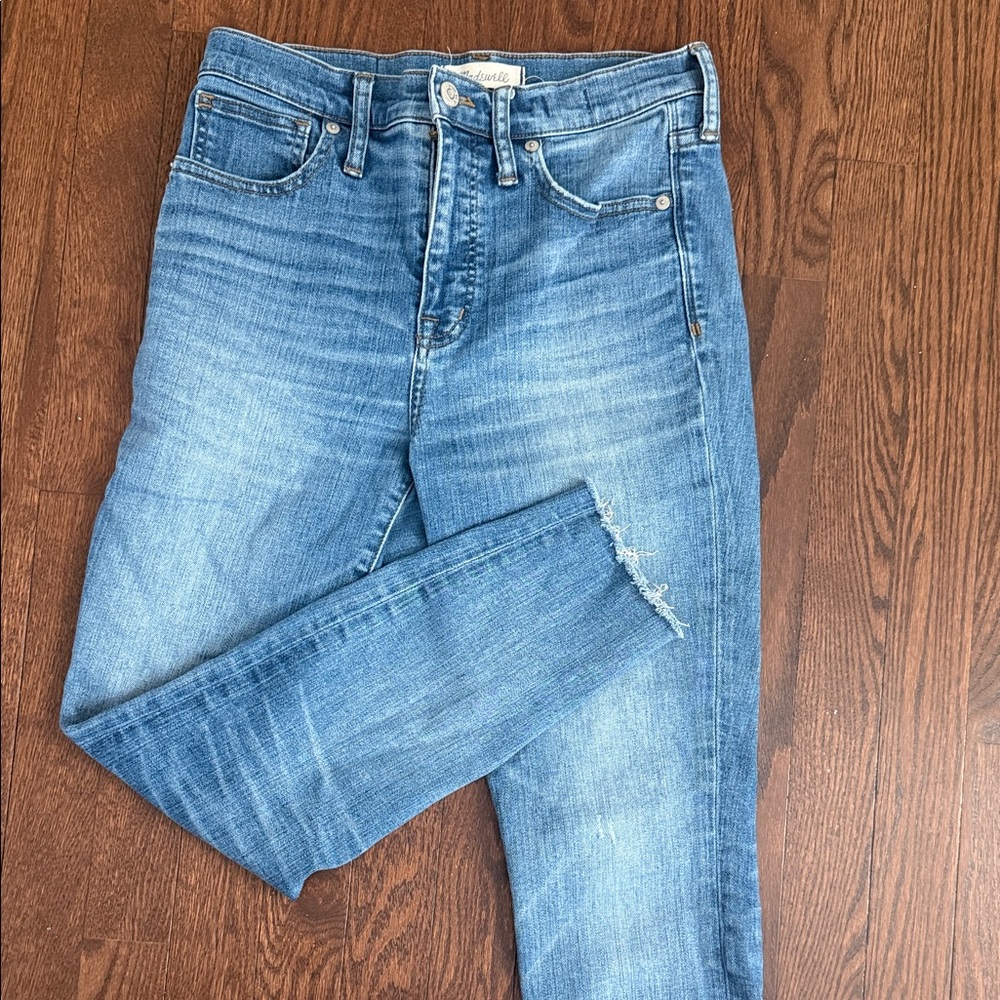 Madewell- 10” High-Rise Skinny Raw Hem- Size 27